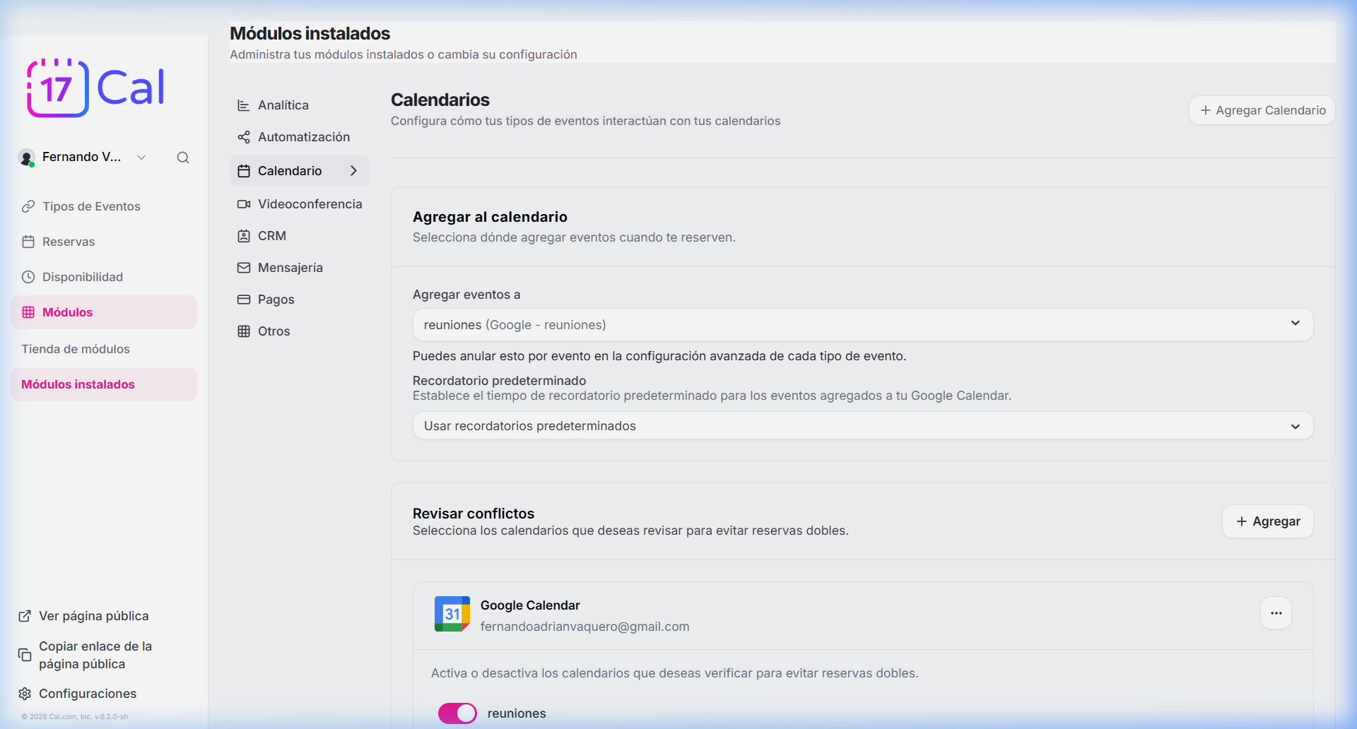 Ajustes de calendarios de Google mostrando la selección de calendario destino y calendarios para verificar conflictos